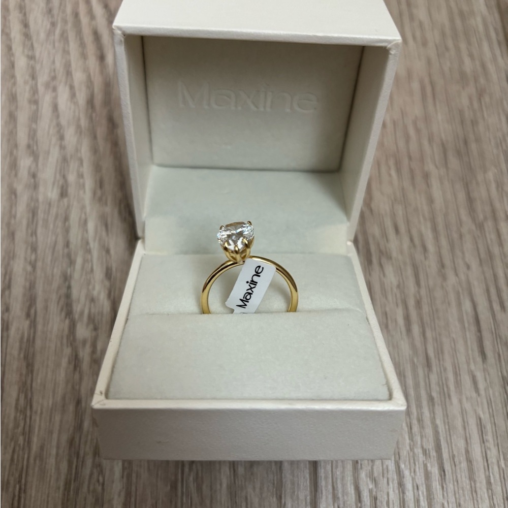 ❌ Maxine Gold Ring SZ 8